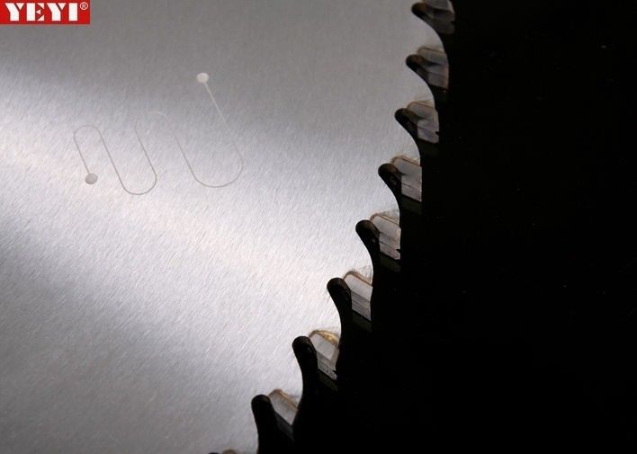 SKS Japan Steel Table Reciprocating TCT Circular Saw Blade For Cutting Chipboard  450mm